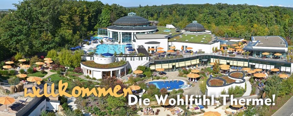 Luftaufnahme der Mineraltherme Böblingen im Sommer Luftaufnahme der Mineraltherme Böblingen im Sommer